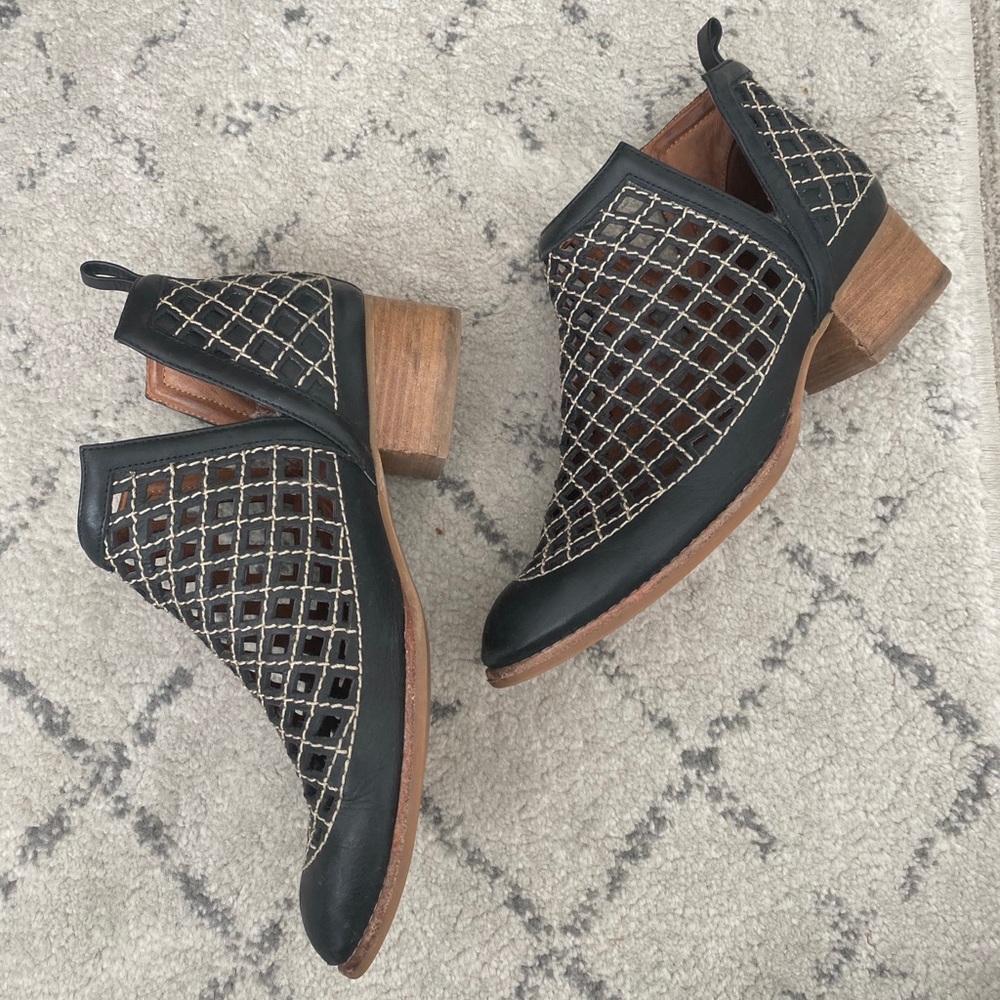 Jeffrey Campbell Taggart Bootie